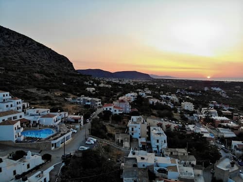 Amazones Village Suites