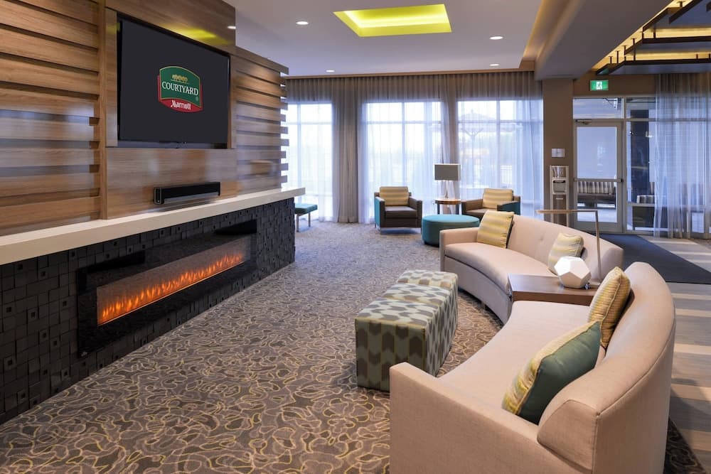 Courtyard by Marriott Saskatoon Airport