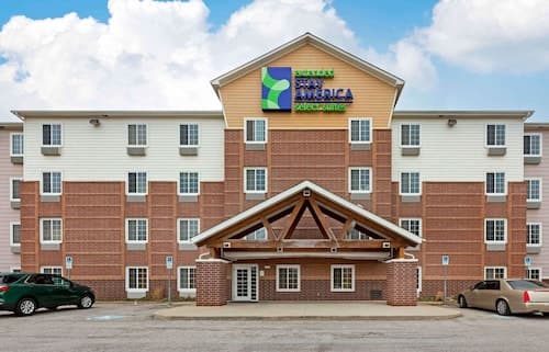 Extended Stay America Select Suites - Cleveland - Airport