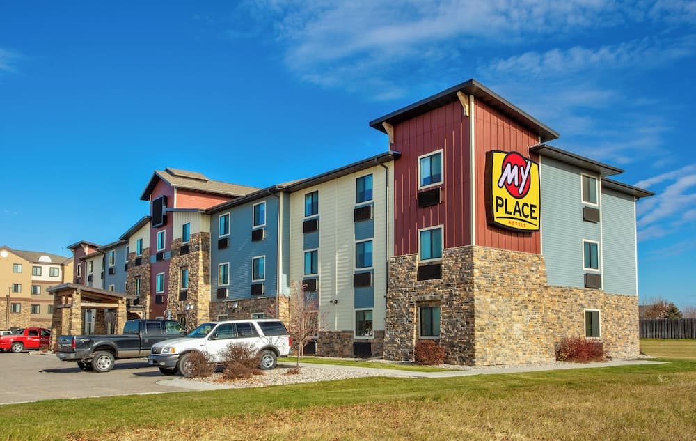 My Place Hotel - Grand Forks, ND