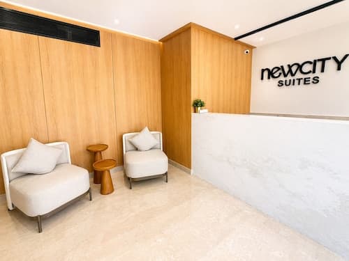 NewCity Hotel & Suites - Front Of AUC