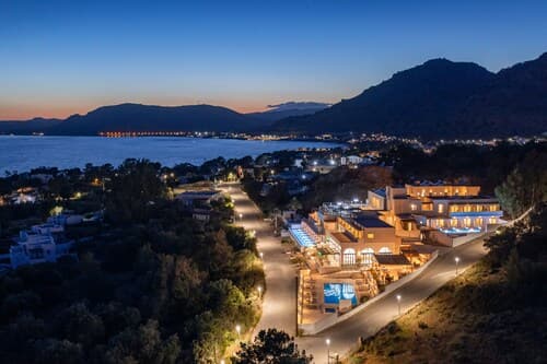 Eagles Nest Hotel