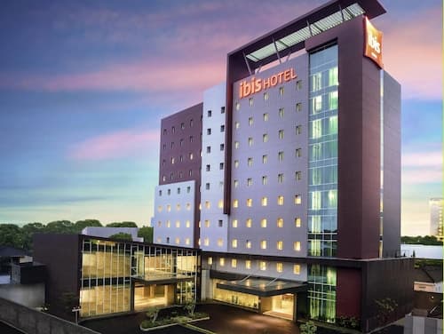 ibis Makassar City Center