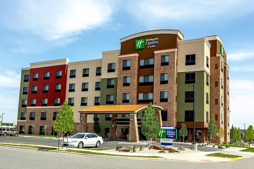 Holiday Inn Express & Suites Billings by IHG