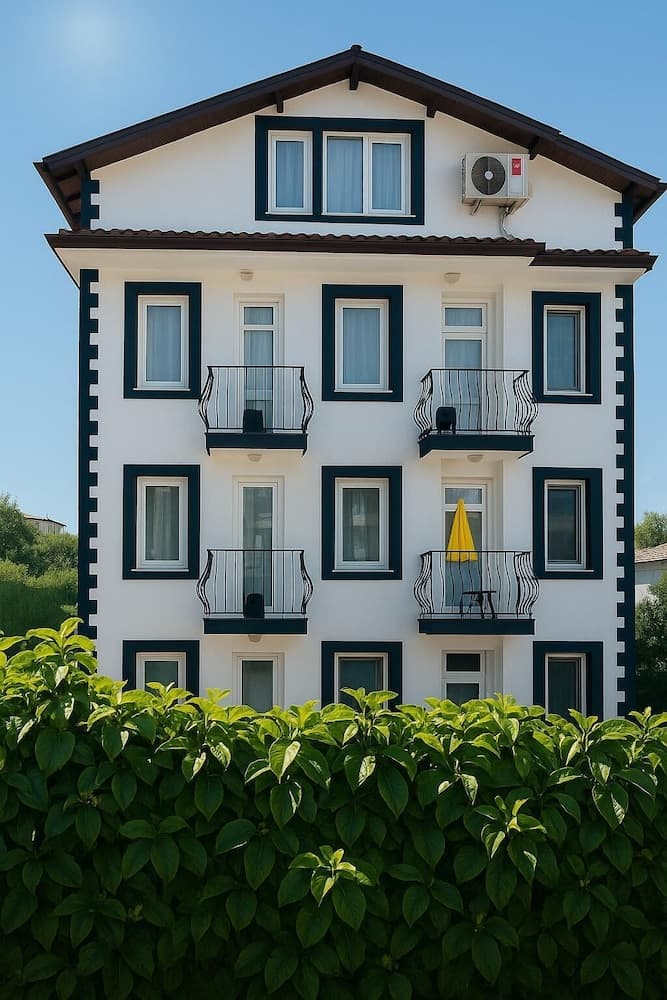 The Green Valley Hotel