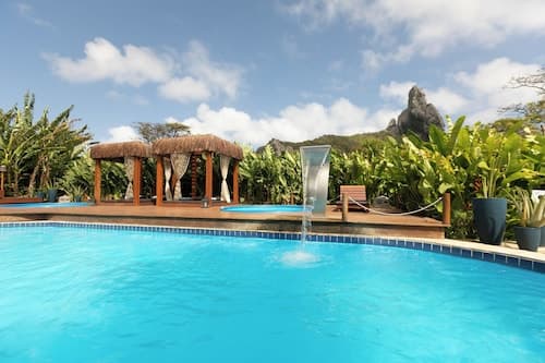 Dolphin Hotel
