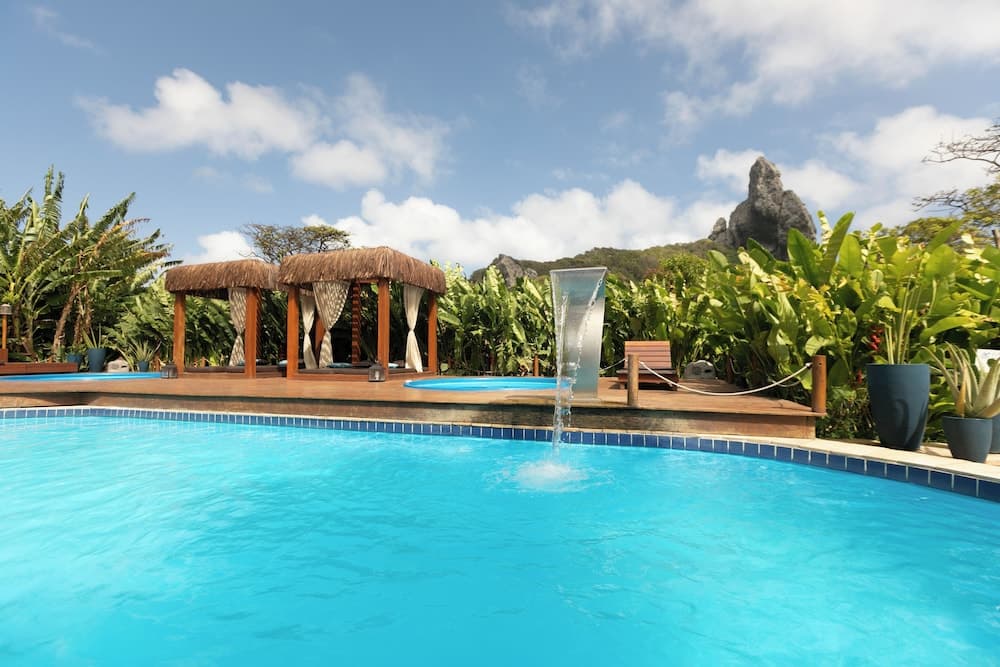 Dolphin Hotel