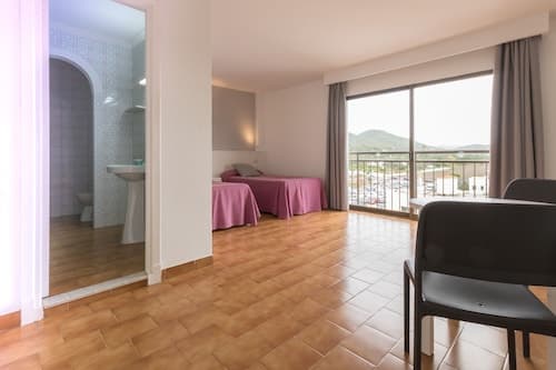 Orosol Apartments by Typic Hotels