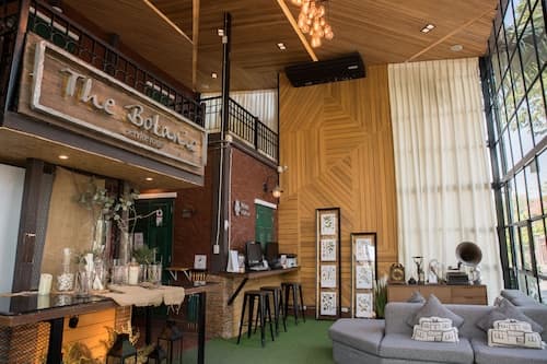 The Botanic Service Room