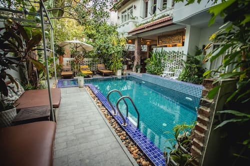 VMANSION Boutique Hotel