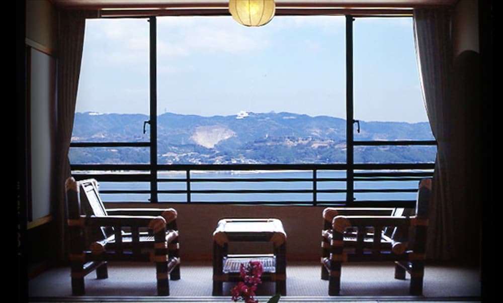 Wano Resort Hazu