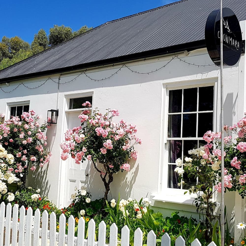 Clonmara Country House & Cottages