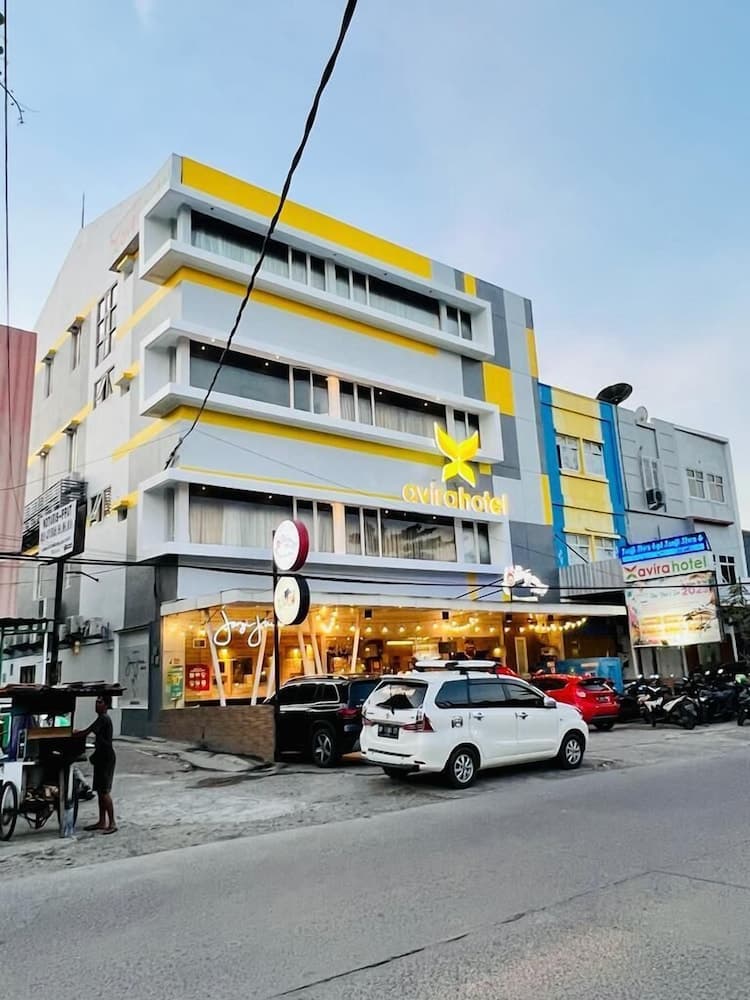 Avira Hotel Makassar