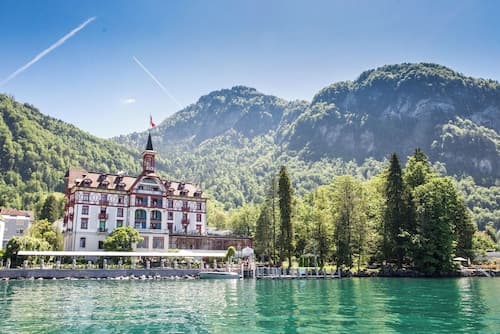Hotel Vitznauerhof - Lifestyle Hideway at the Lake