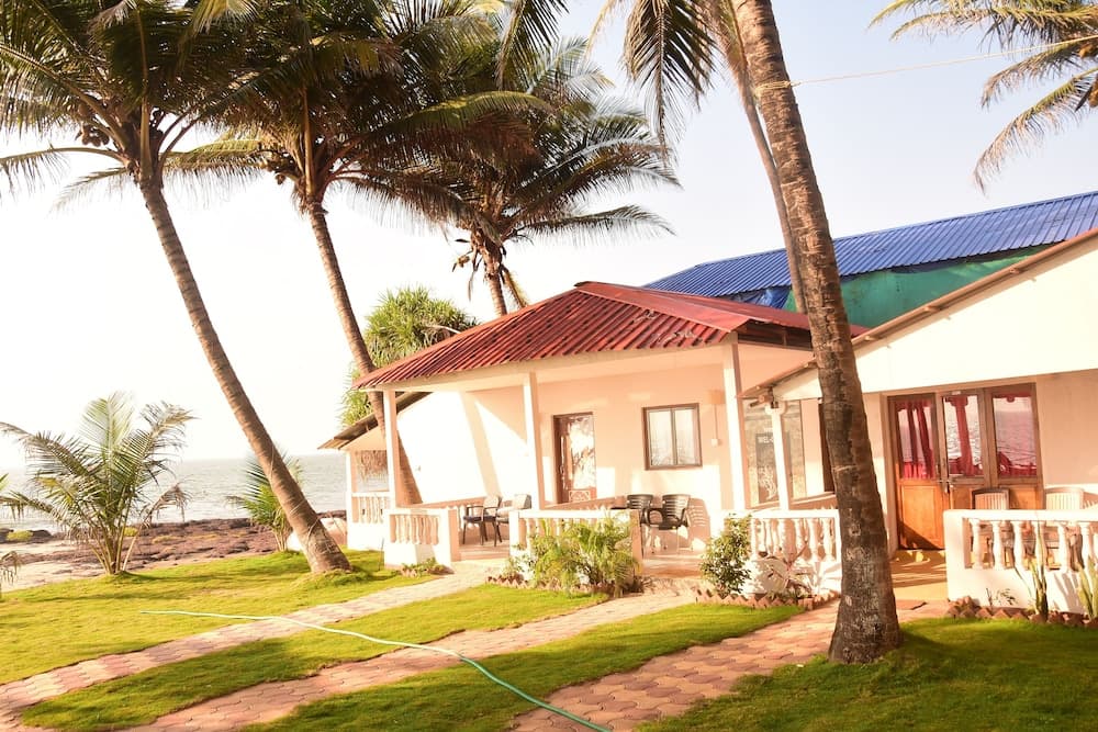 Sea View Resort