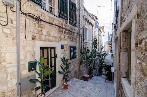 Apartments Raic