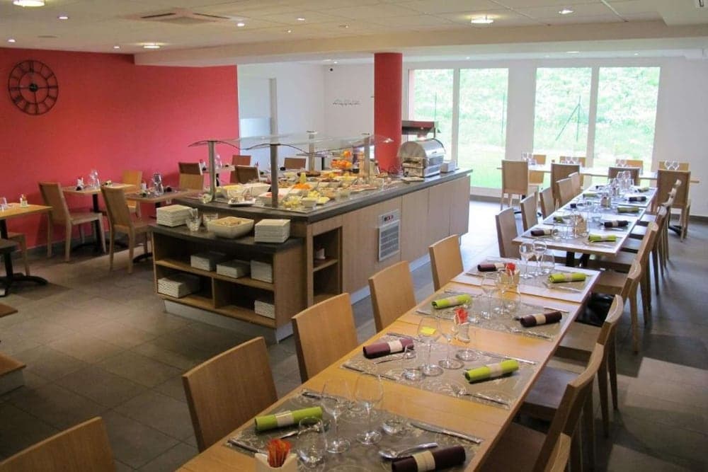 Brit Hotel Reims Croix Blandin
