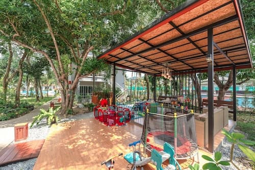 The One Cozy Vacation Residence
