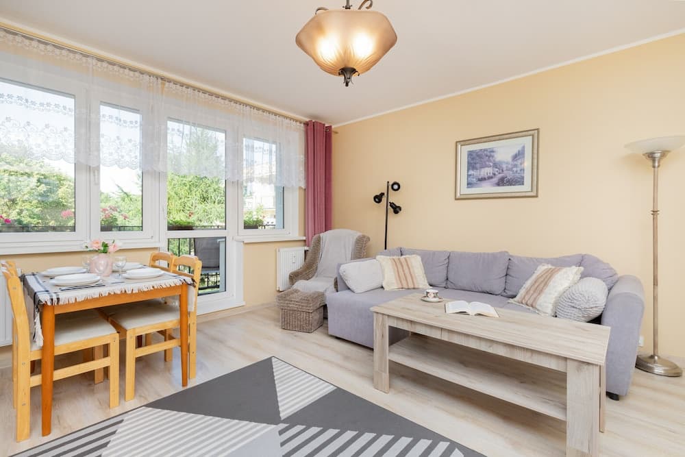 Gdańsk Family Apartment by Renters
