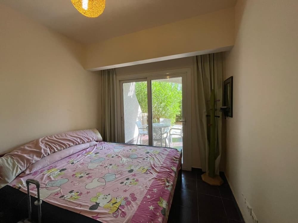 Apartment in Porto Sharm with Garden