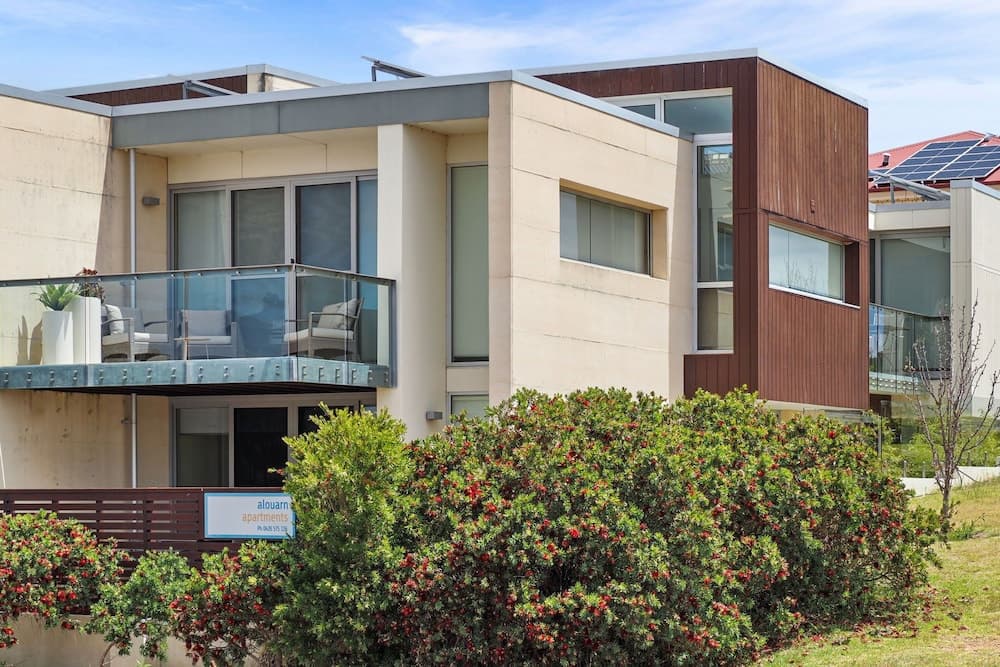 Alouarn Apartments