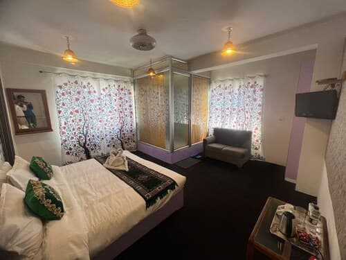 Shahpura Residency Srinagar