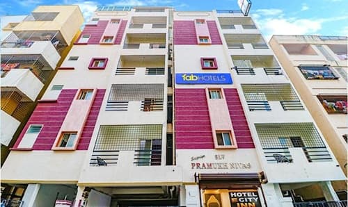 Fabhotel Elite Inn