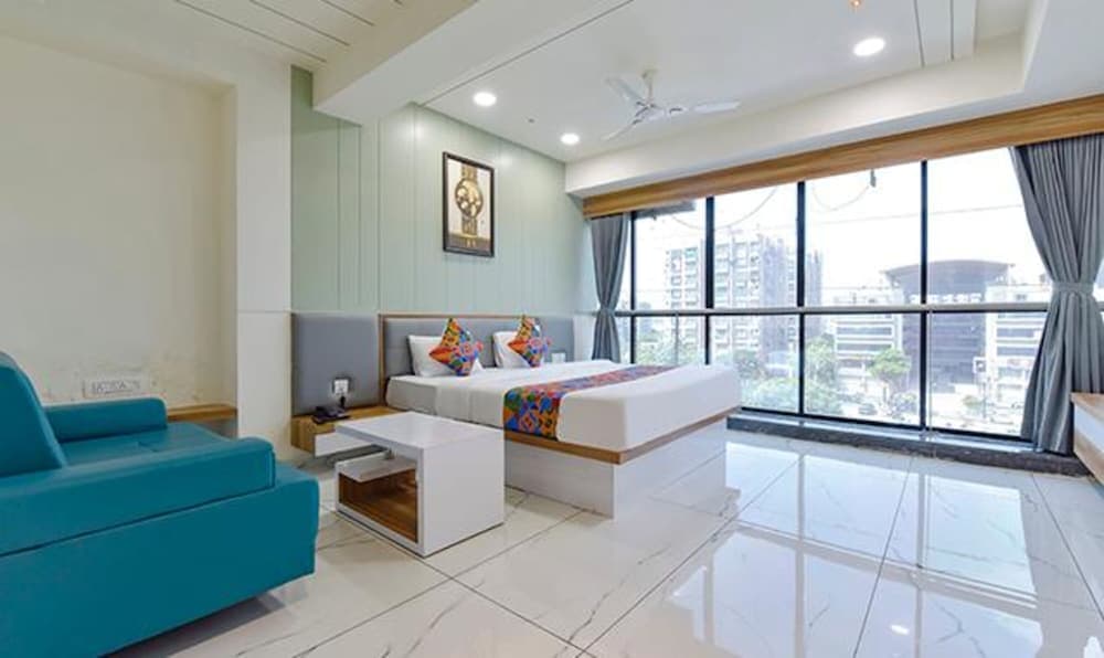 Fabhotel Bliss
