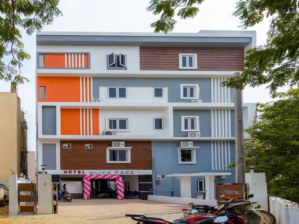 beestay Hotels Elite Park Titupati