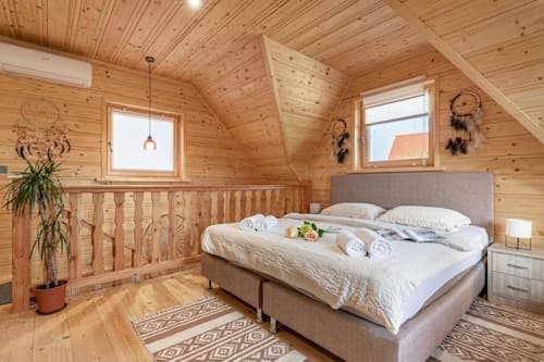 Log Cabin Forest Chalets