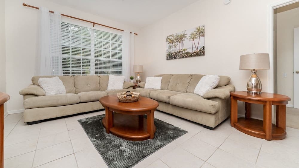 2774 Almaton Loop Unit 204