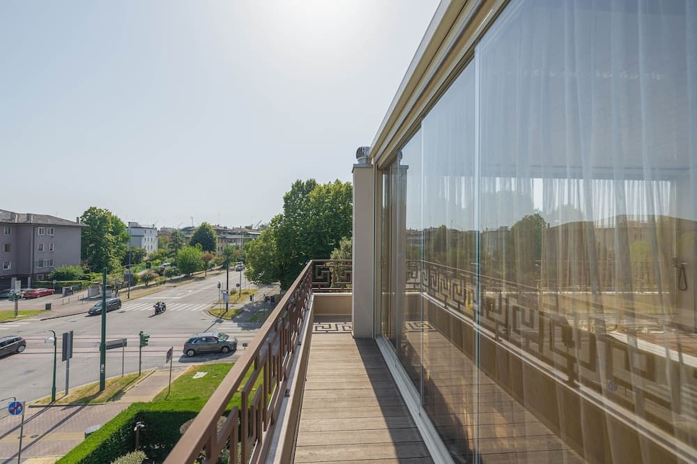 Venice New Luxury Penthouse with parking