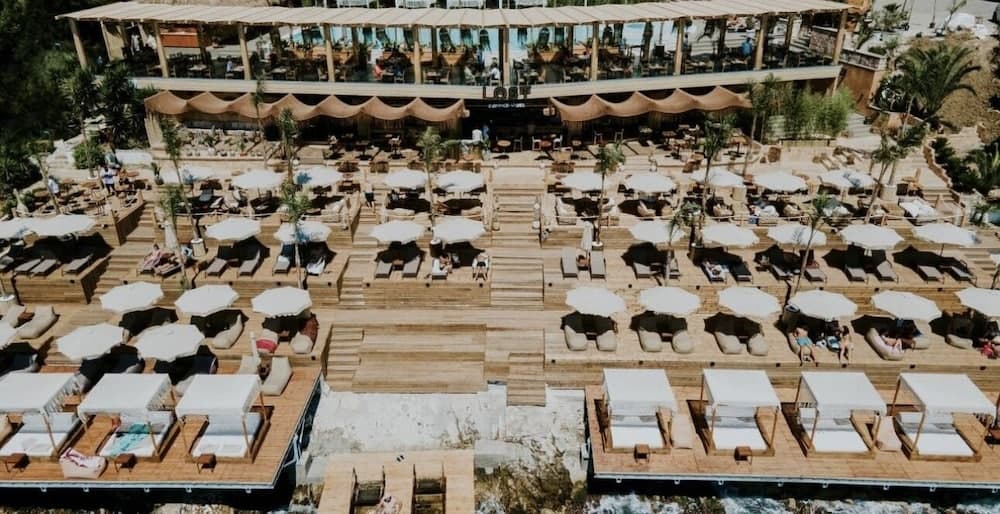 Lost Beach Hotel