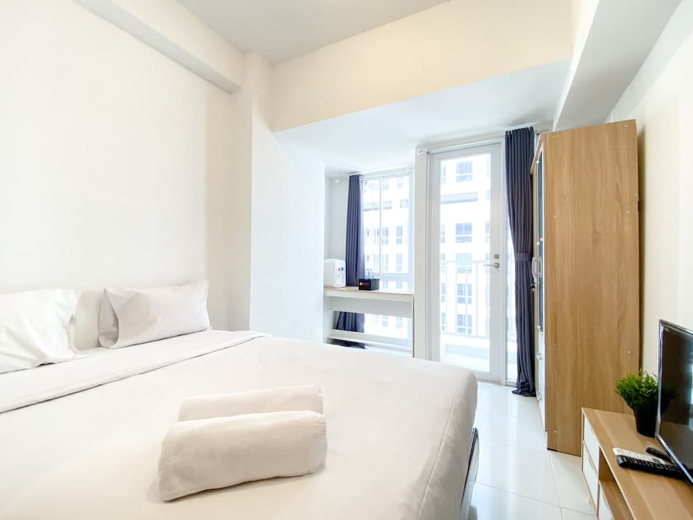 Good Choice And Nice Studio At Tokyo Riverside Pik 2 Apartment