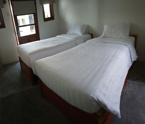 Roots Hotel Trawangan