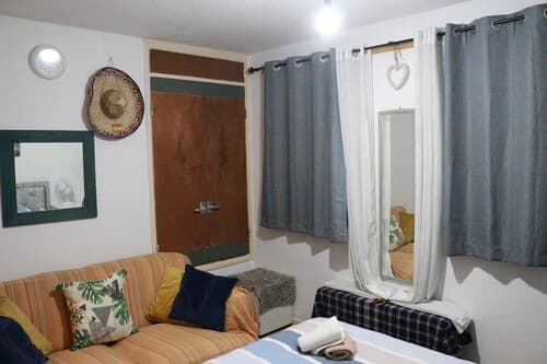 Comfortable 2-bed House in London Zone 2