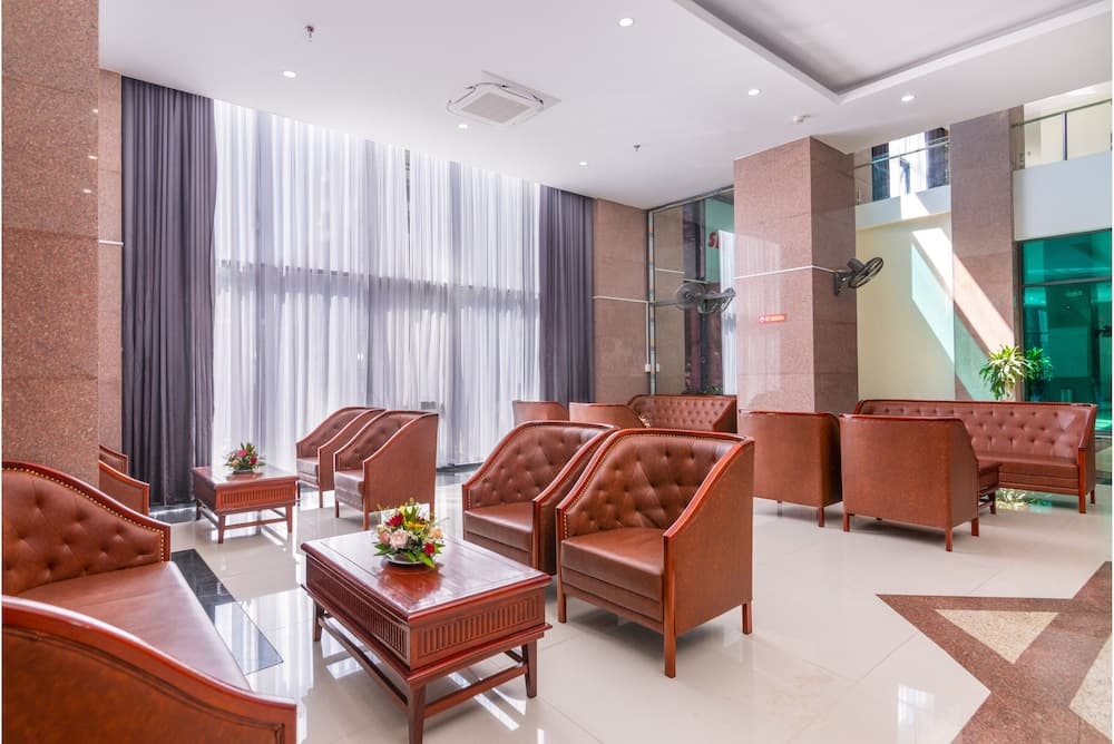 AD41 HOTEL HUE CS1