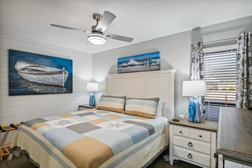 Endless Summer By Book That Condo