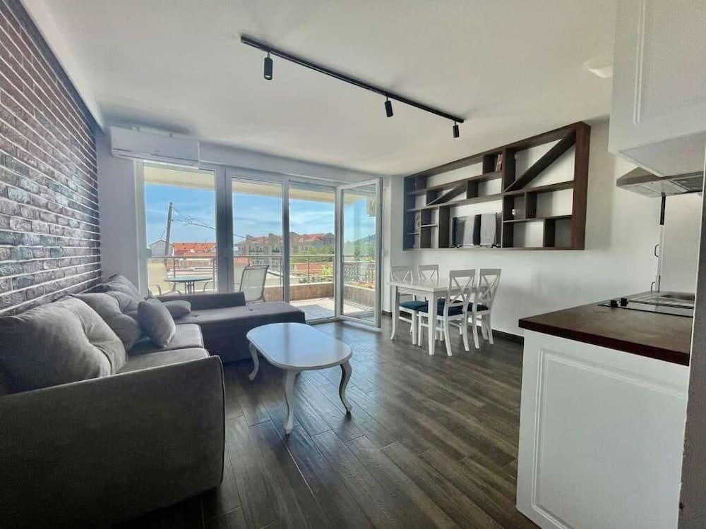 Bucanero Apartments Budva