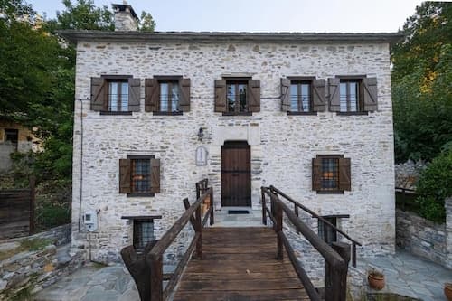 Archontiko Michael Vyzítsa Pelion