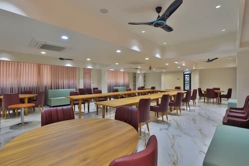 Hotel Empyrean