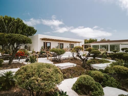 Costa Mágica – Romantic Ocean Boutique Hotel & Club
