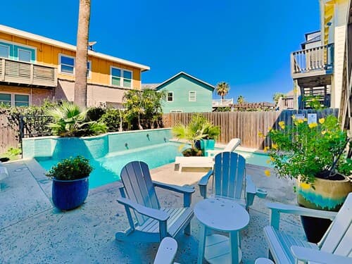 Palm Down & Relax by Silver Sands Vacation Rentals