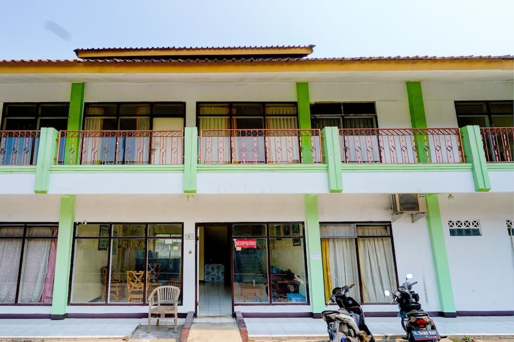 OYO 93229 P3 Guest House