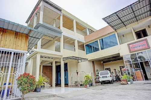 OYO 93264 Penginapan Syari'ah Berlian