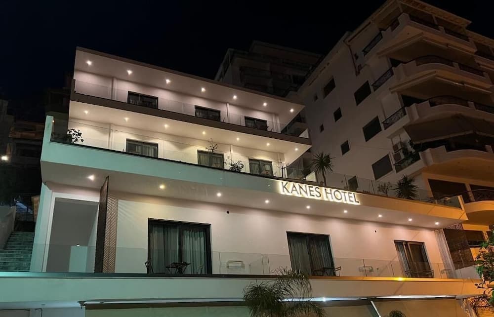 Hotel Kanes