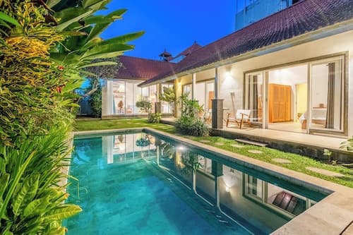 Jungle Amaranth Villa Canggu - Exclusive 3BR Retreat with Pool, Modern Amenities and Top Location