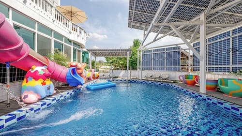 Gyeongju Liune Kids Pool Villa Pension