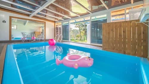 Gyepngju Camino Pool Villa