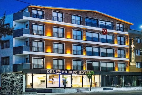 Del Puerto Hotel